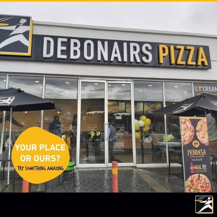 3 LUSAKA DEBONAIRS OUTLETS CLOED.