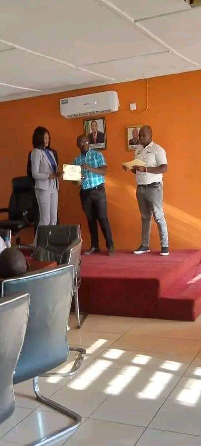 DOES THE WIFE OF AN MP QUALIFY FOR CDF LOAN/GRANT?