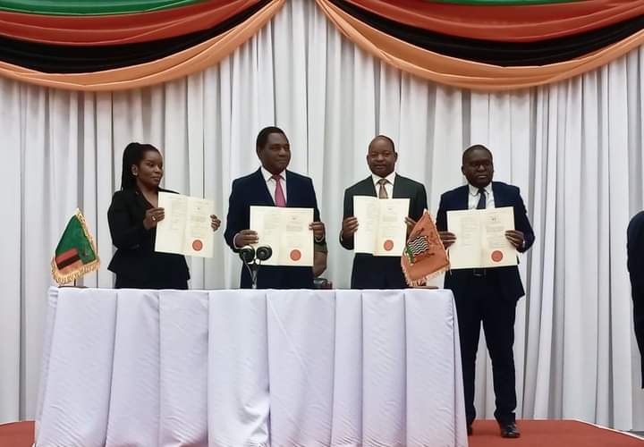 HH Signs Access To Information Bill In To Law